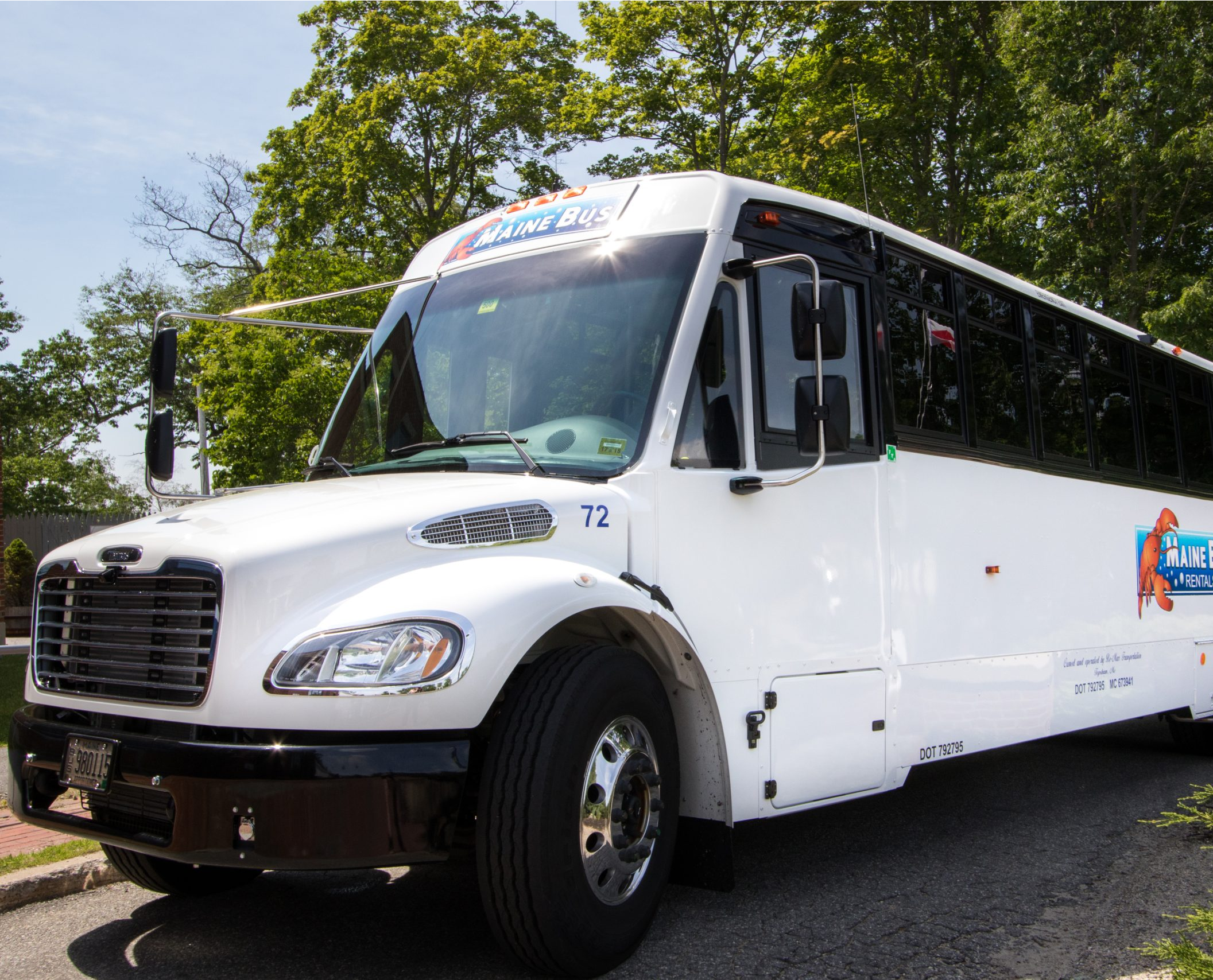 Maine Bus Rentals 44 Passenger Charter Buses